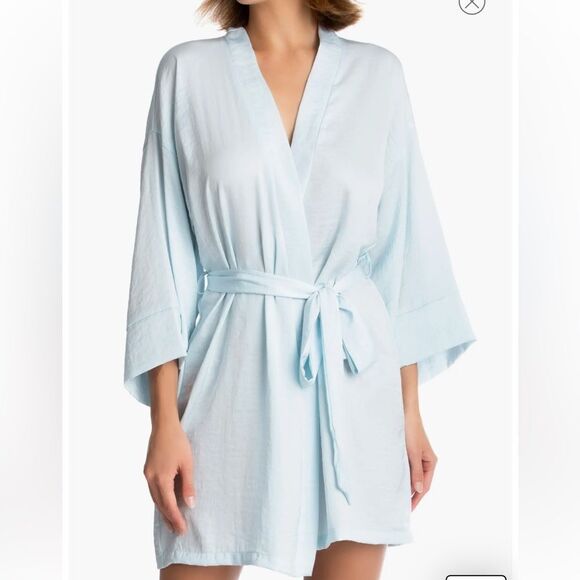 In Bloom by Jonquil Philipa Lace Trim Satin Wrap Pale Blue NWT IN PACKAGING - Picture 1 of 7